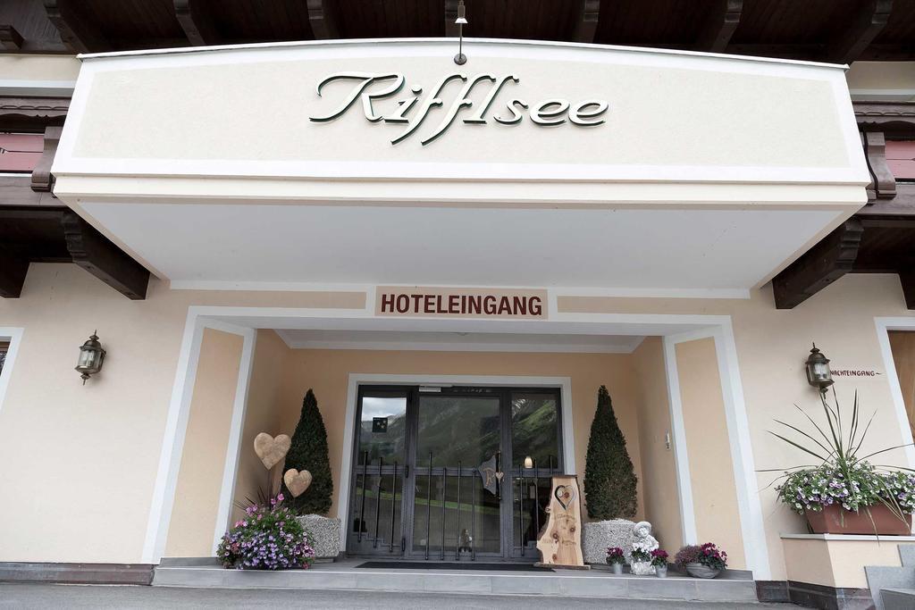 Hotel Garni Rifflsee St. Leonhard im Pitztal Zewnętrze zdjęcie